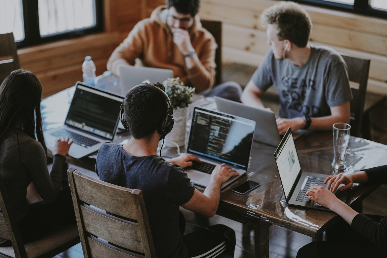 5 Tips to Launch a Successful Crowdfunding Campaign